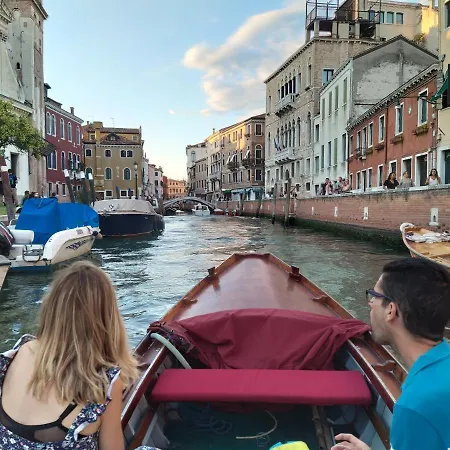 Apartmán Historical Flat In Cannaregio,