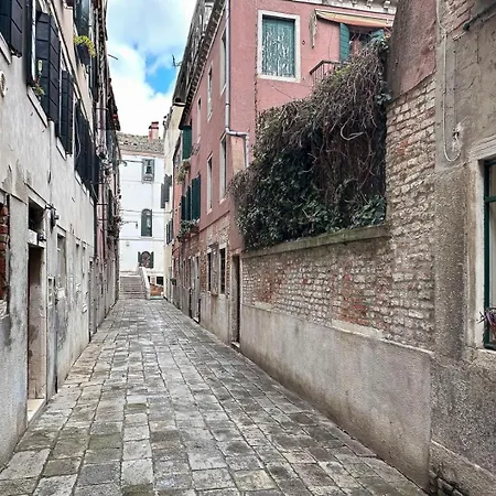 Apartmán Historical Flat In Cannaregio, Benátky